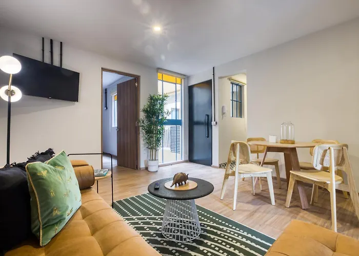 Apartment Vicente Suarez By Mr W Mexico City