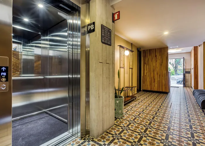Vicente Suarez By Mr W Apartment