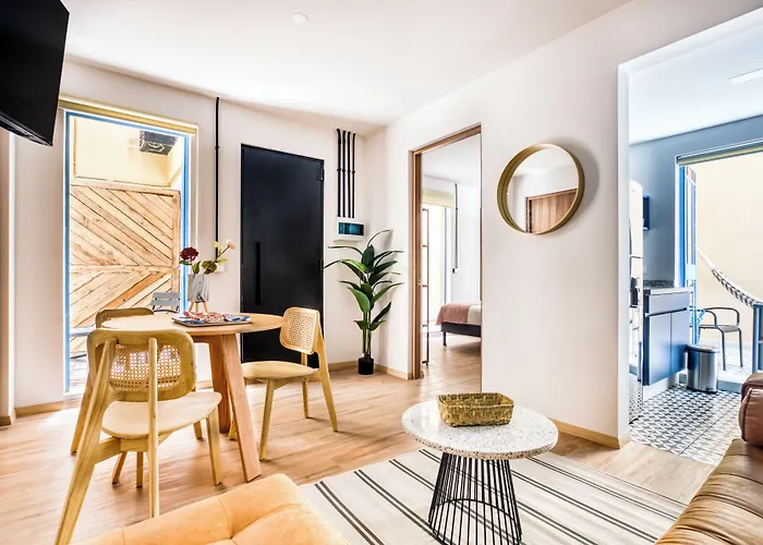 Vicente Suarez By Mr W Apartment *